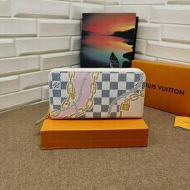 Picture of LV Wallets _SKUfw132894150fw